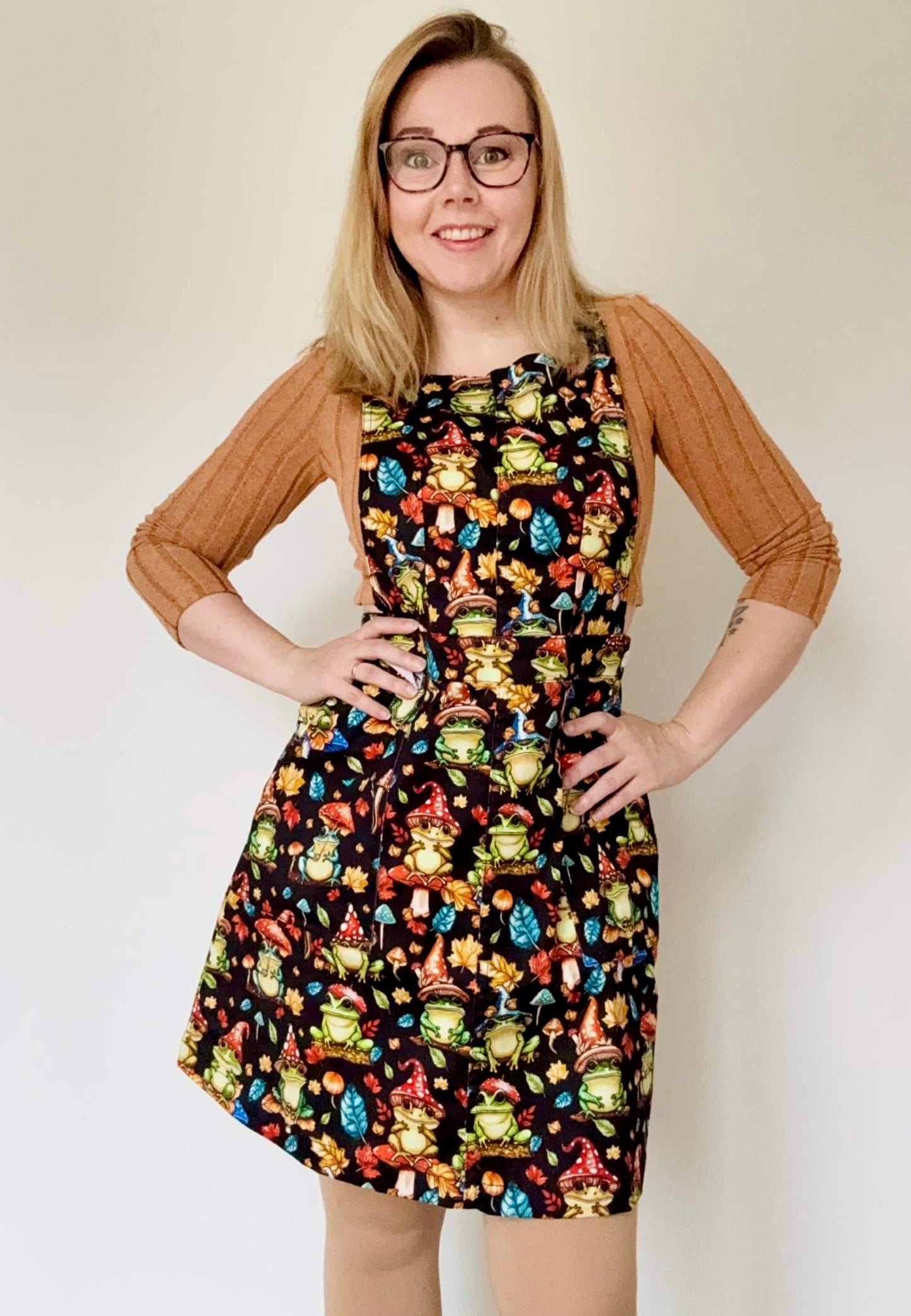 Froggy Toadstool Pinafore