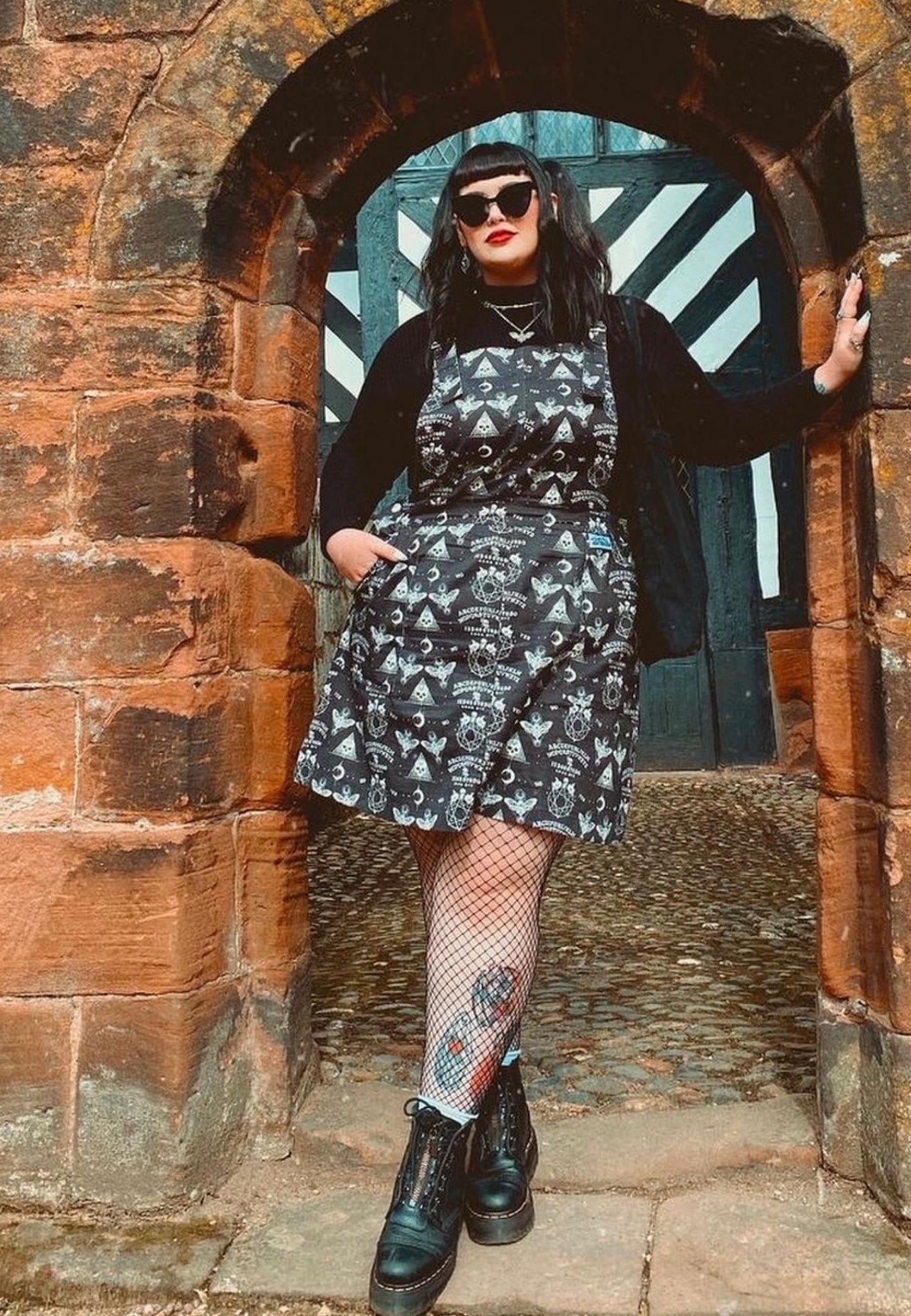 Is There Anybody There? Ouija Pinafore