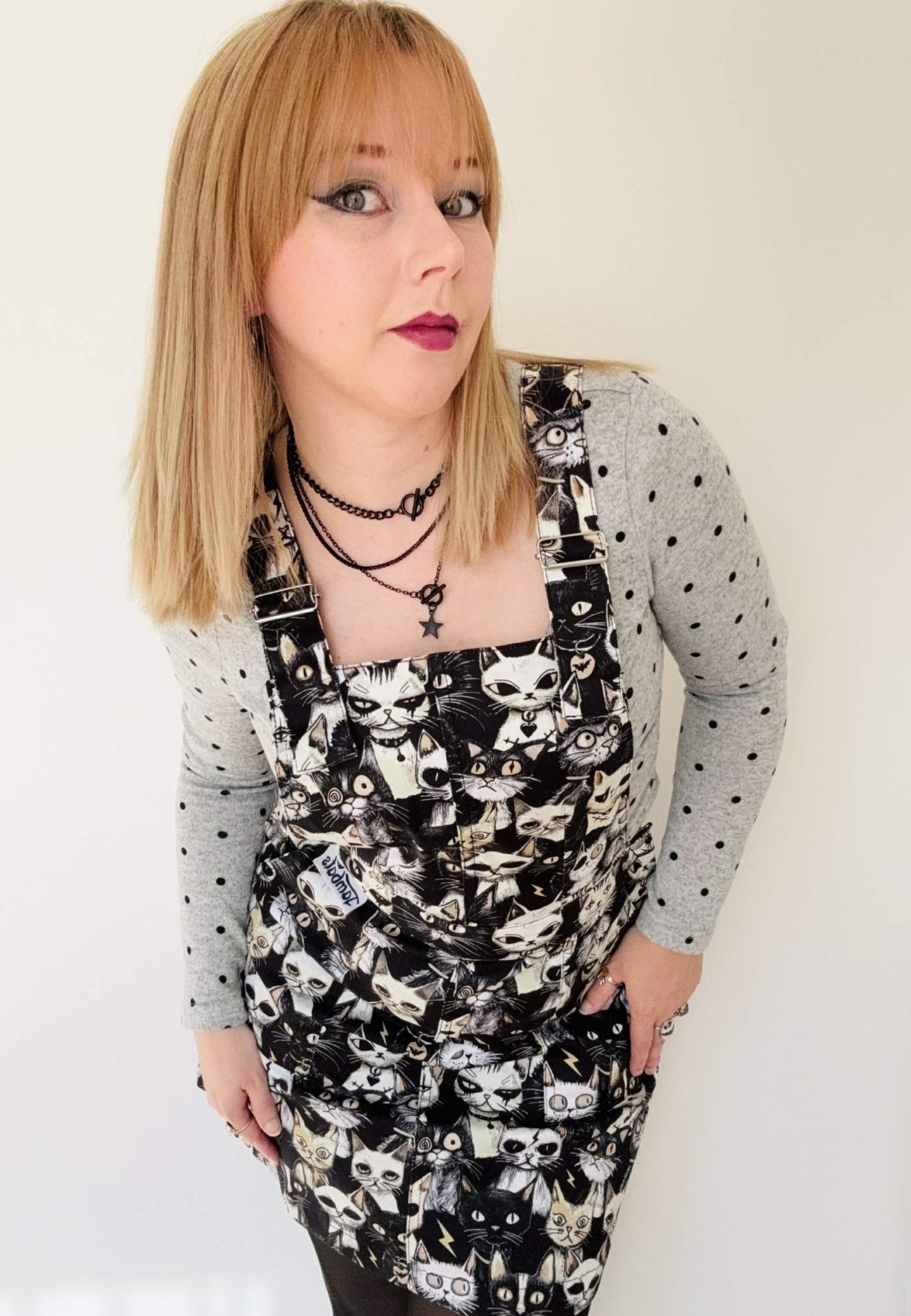 Alley Cats Pinafore