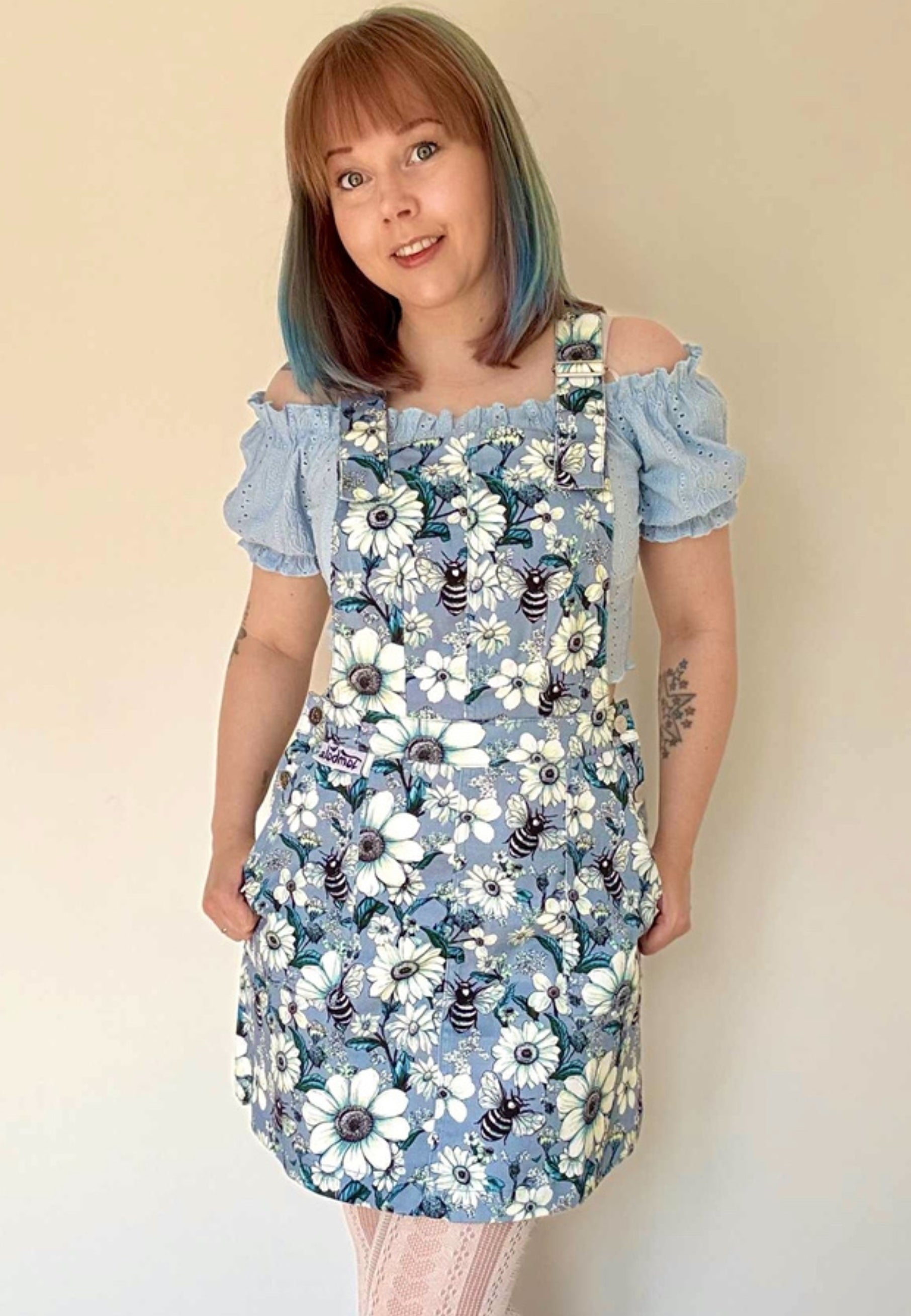 Daisy Bees Pinafore