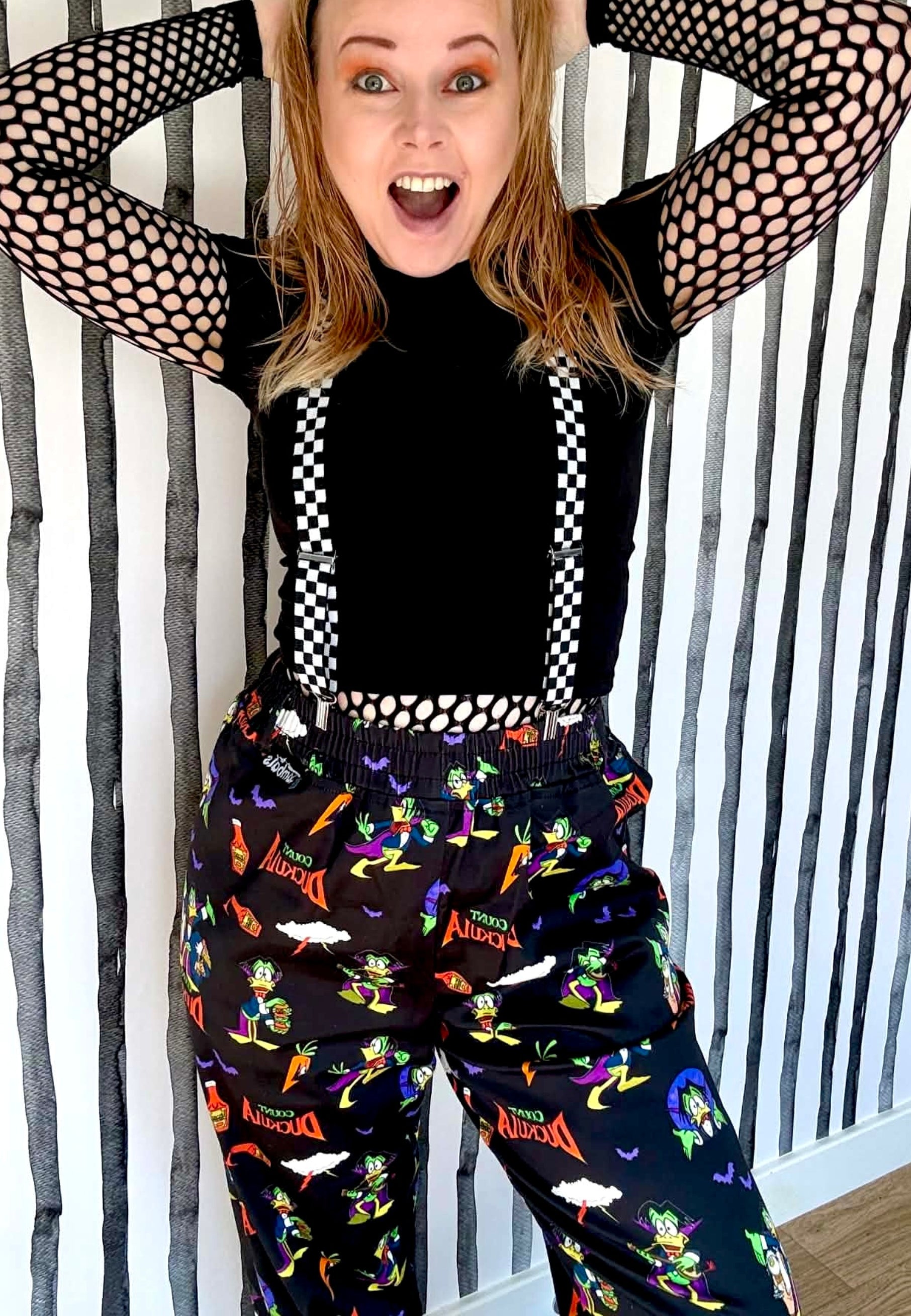 Person wearing Count Duckula trousers 